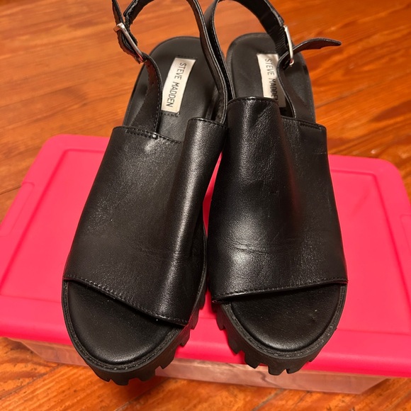 NWOT Steve Madden Sunnyside Black Open Toe Platform Sandals - Picture 4 of 6